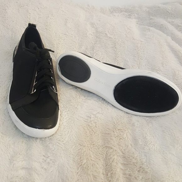 Nice new - Picture 3 of 5